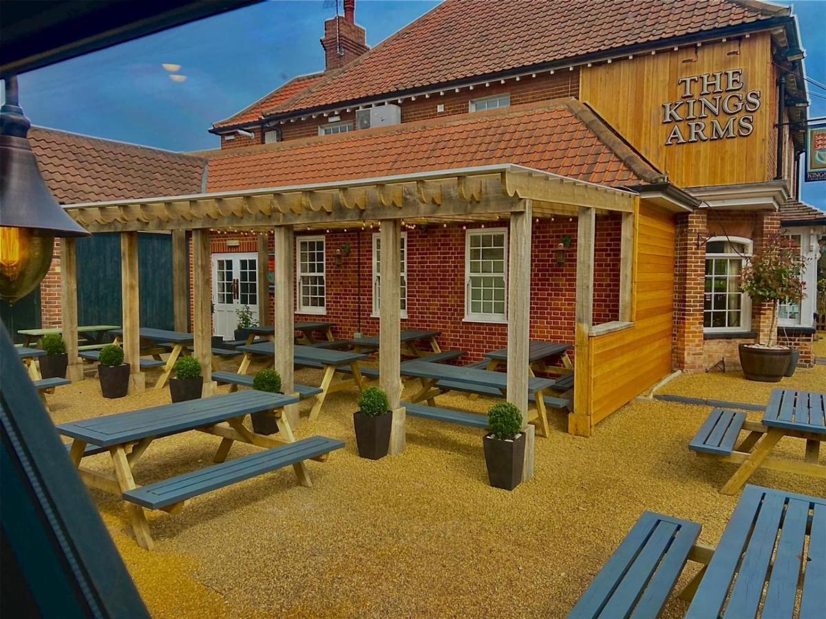 The Kings Arms - Fleggburgh Vila Exterior foto